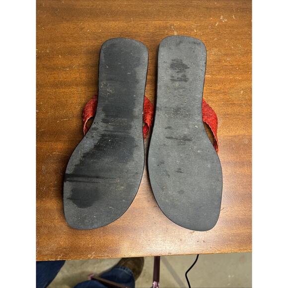 Saks Fifth Avenue Red Leather Braided Flip Flops Size 8 - Picture 4 of 5